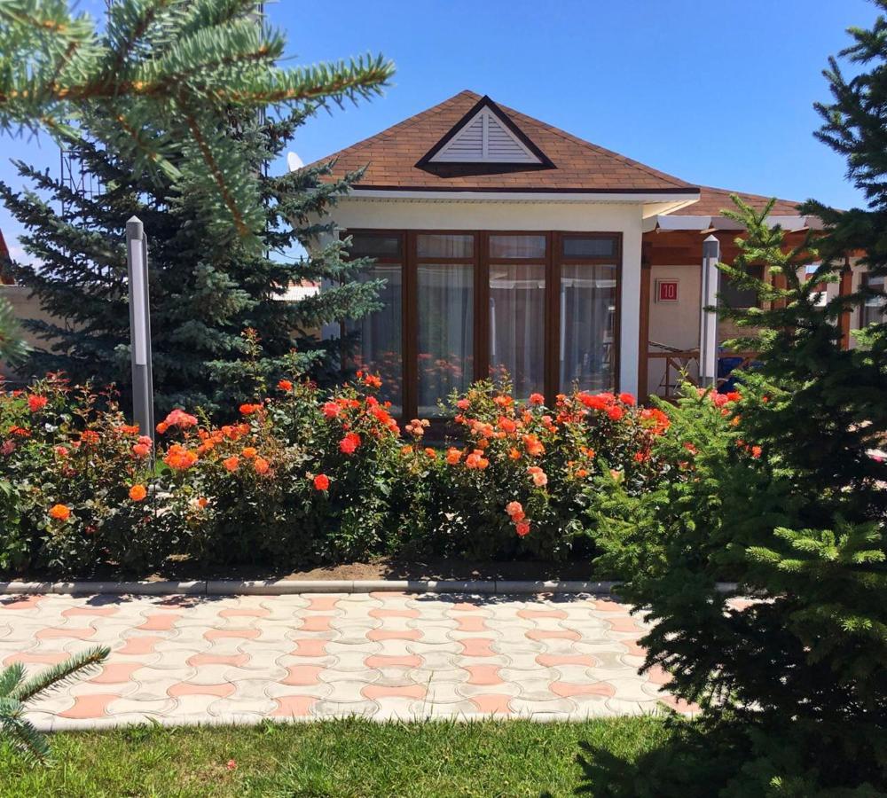 Chebak Ranch Hotel Tamchy Exterior foto